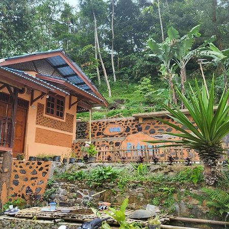 Express O 92345 Villa Bidadari Bogor Buitenkant foto