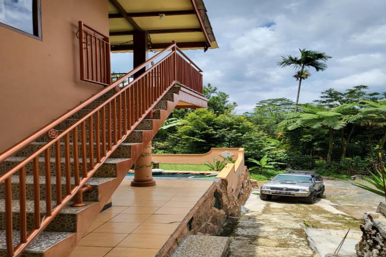 Express O 92345 Villa Bidadari Bogor Buitenkant foto